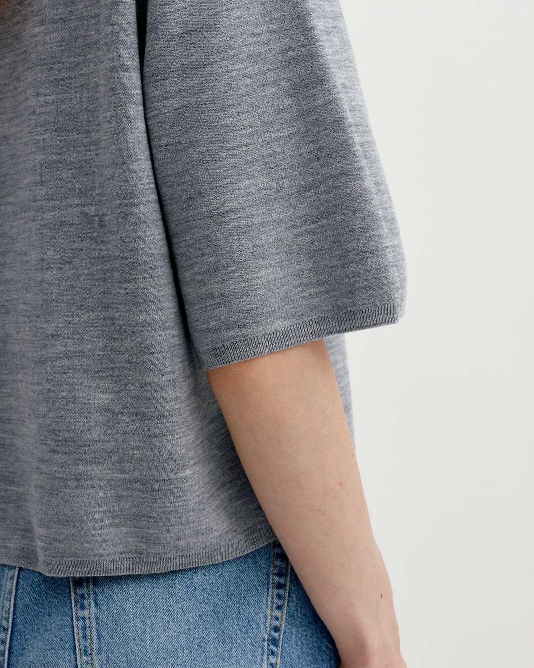 Modena Tee