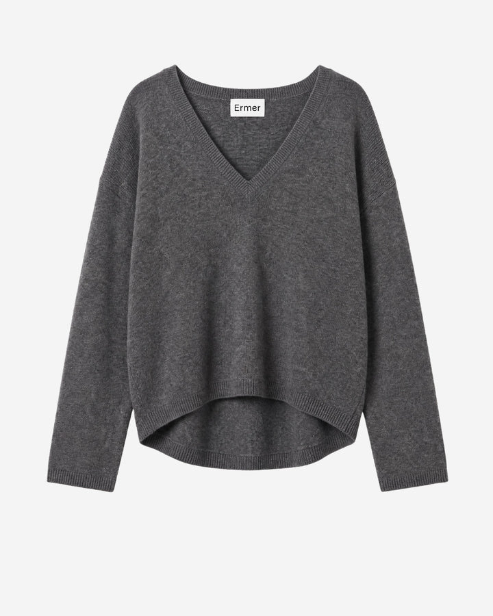 Ermer Terni sweater in tundra grey cashmere, V-neck flat lay with ribbed cuffs and hem