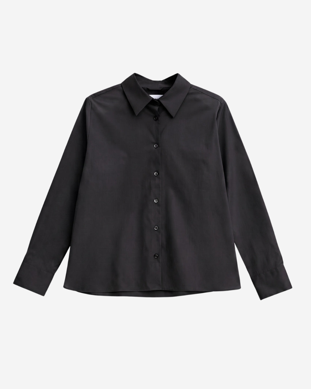 Lyon shirt in black organic cotton, flat lay with pointed collar and button-down front